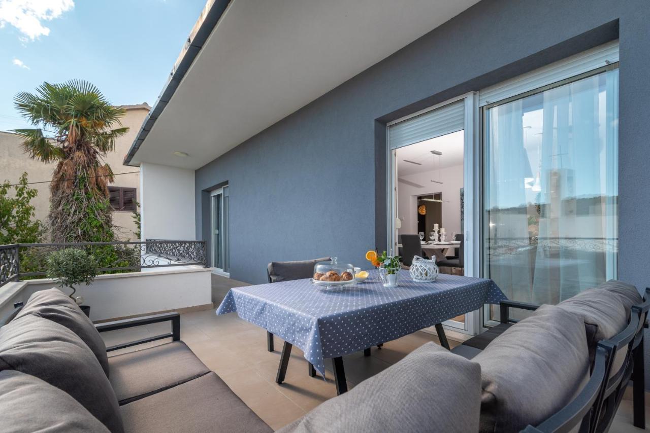 Apartman Tragos Trogir Exteriér fotografie