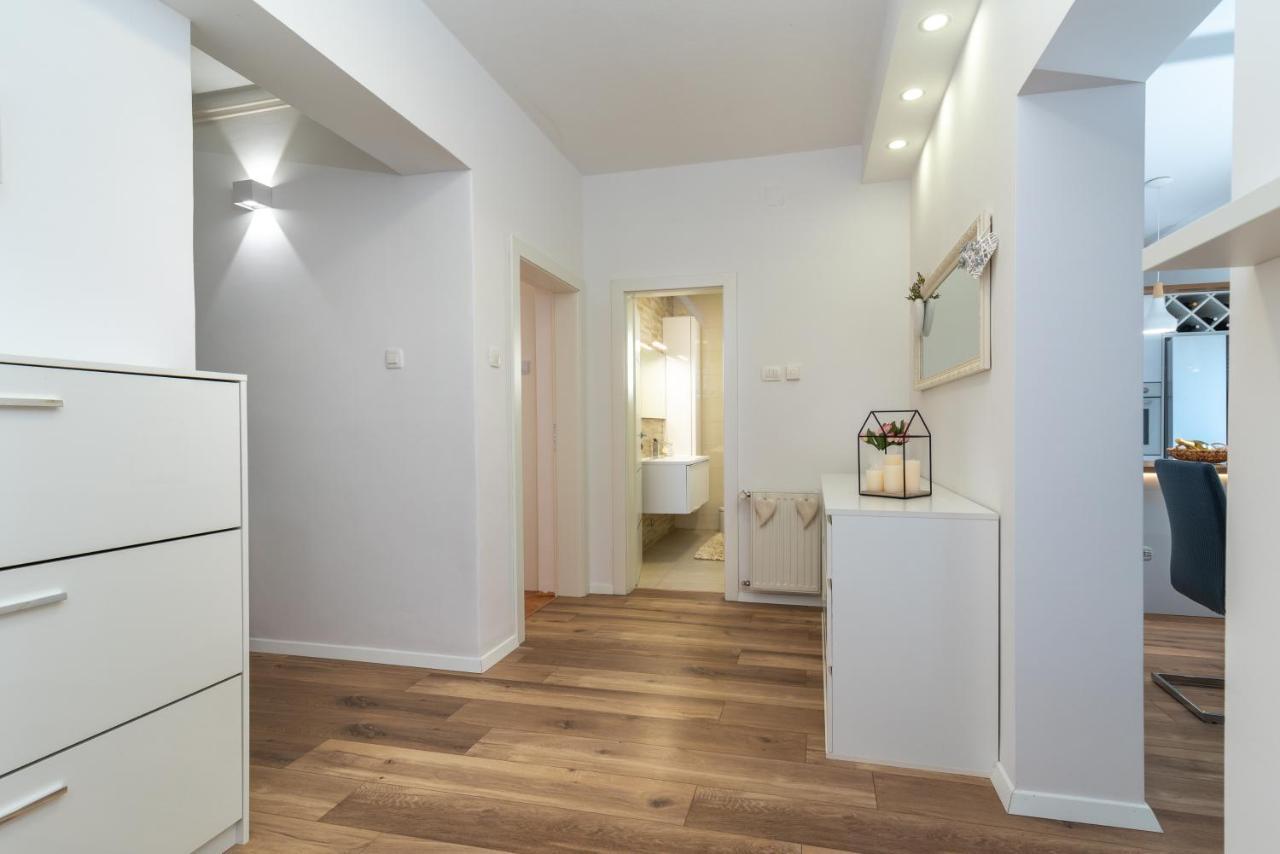 Apartman Tragos Trogir Exteriér fotografie